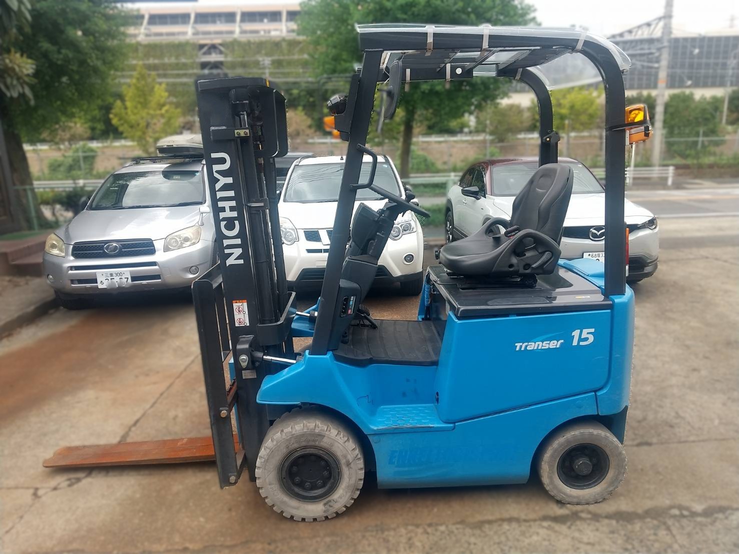 ニチユ　FB15PN-77B-300
